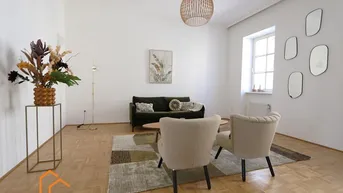 Expose Gelegenheit: 4-Zimmer-Altbau MIT Balkon an der Grenze 7./8 im 2. Lift-Stock 