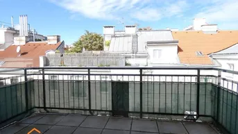 Expose **DACHGESCHOSSMAISONETTE AUF GENERALSANIERTEM ALTHAUS. 2 BALKONE, SONNIG