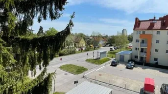 Expose BEIM SCHLOSSPARK EBREICHSDORF - 2 ZIMMER IN SEHR GUTEM ZUSTAND
