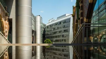 Expose + + + Hochwertig ausgestattete Büroflächen + + + Bürohaus SKYLINE + + +