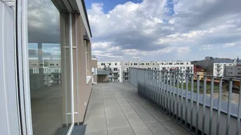 Expose 4-ZIMMER | LUXUS IM HERZEN DER STADT | TRAUMHAFTE DG-WOHNUNG | 95M² TERASSEN - AB OKTOBER