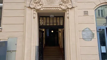 Expose * DREI ZIMMER * 1. OG * 1190 WIEN * UNBEFRISTET VERMIETET * INVESTMENT