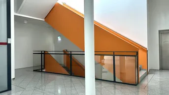 Expose + + + MODERNES BÜRO + + + GEKÜHLT + + + GLASFASERANBINDUNG + + + NÄHE LIEBLGASSE + + +
