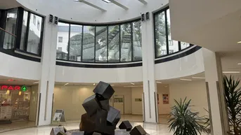 Expose + + + Büro- und Geschäftszentrum qBIK + + +