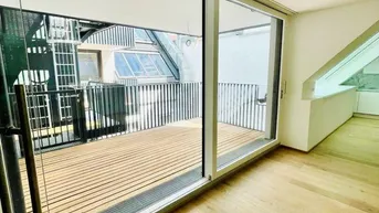 Expose | TERRASSE | 4 ZIMMER DACHGESCHOSSWOHNUNG | 12 m2 BALKON | NAHE INNENSTADT | STADTPARK | MODERN | 1. DACHGESCHOSS