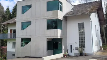 Expose TRAUMHAFTES LANDHAUS IN MARIA FIEBERBRÜNDL INKL. WASSERQUELLE &amp; 17.498 m² WALD - &amp; WIESENFLÄCHE | KAIBING NÄHE HARTBERG