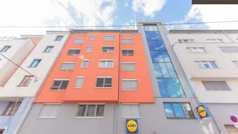 Expose / TIEFGARAGENSTELLPLATZ/ U-NAHN NÄHE / VERFÜGBAR AB SOFORT