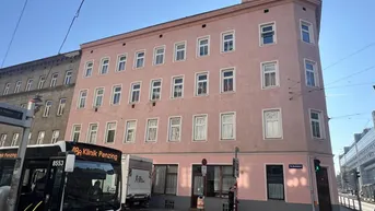 Expose Unbearbeitetes Eckzinshaus aus Verlassenschaft - seit Generationen im Familienbesitz