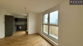 Expose / TERRASSE / 2 ZIMMER / DACHGESCHOSS / KLIMATISIERT / VERFÜGBAR AB SOFORT