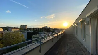 Expose 3 ZIMMER | DACHGESCHOSS | 2 TERRASSEN | AB SOFORT VERFÜGBAR