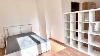 Expose | MÖBLIERTE &amp; HELLE KLEINWOHNUNG | 1 ZIMMER inkl. MINI-KÜCHE | 2. OBERGESCHOSS | CA. 27m²