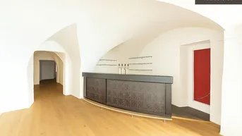Expose | ATTRAKTIVES GESCHÄFTSLOKAL | BEAUTY- SALON ODER TRENDIGER SHOP | VIELSEITIG NUTZBAR | ca. 55,70m² | 2 RÄUME | INNENSTADTLAGE | NÄHE FÄRBERPLATZ