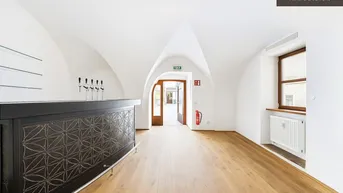 Expose | ATTRAKTIVES GESCHÄFTSLOKAL | BEAUTY- SALON ODER TRENDIGER SHOP | VIELSEITIG NUTZBAR | ca. 55,70m² | 2 RÄUME | INNENSTADTLAGE | ECKE PROKOPIGASSE | NÄHE FÄRBERPLATZ
