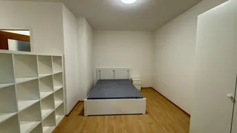 Expose | HELL &amp; GEMÜTLICH | CHARMANTE 1-ZIMMER-WOHNUNG IM ERGESCHOSS | IM GRÜNEN UND DOCH IN DER STADT