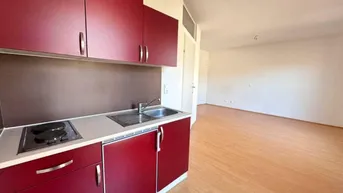 Expose | KLEINE TRAUMWOHNUNG | 1 ZIMMER | GRÜNBLICK | 3. OBERGESCHOSS | IDEAL FÜR SINGLES ODER STUDENTEN