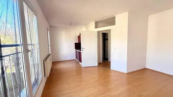 Expose | KLEINE TRAUMWOHNUNG | 1 ZIMMER | GRÜNBLICK | 3. OBERGESCHOSS | IDEAL FÜR SINGLES ODER STUDENTEN