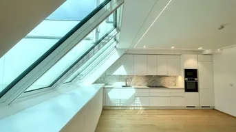 Expose TOLLE FAMILIENWOHNUNG | IM DACHGESCHOSS | AM STADTPARK | RUHIGE 12 m2 TERRASSE | 4 ZIMMER | 2 BÄDER