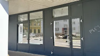 Expose + + + GESCHÄFTSFLÄCHEN + + + Arkadenhof + + + direkte U3 Anbindung + + +