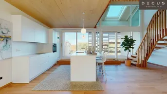Expose | EXKLUSIVE &amp; LICHTDURCHFLUTETE DACHGESCHOSS - MAISONETTE - WOHNUNG MIT BLICK AUF DEN SCHLOSSBERG | PRIVATER LIFTZUGANG | 2 TERRASSEN | TOP LAGE