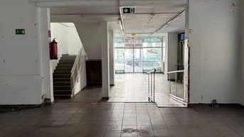 Expose Geschäftslokal mit großzügiger Verkaufsfläche in Bestlage – Simmeringer Hauptstraße 80–82