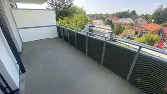 Expose Helle 2 Zimmer Wohnung mit einem Balkon - zentrumsnah