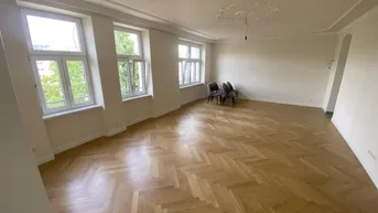 Expose ERSTBEZUG - hochwertige und großzügige 2 Zimmer Wohnung in einer Seitengasse