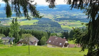 Expose Mehrfamilienhaus/ Ferienhaus in Sonnen- und Ruhelage!