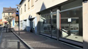 Expose VERMIETET ! Geschäftslokal Zentrum St.Andrä Nettomiete 480,--für 105 m2 !