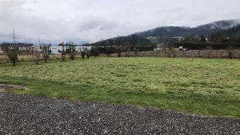 Expose Industriegrundstück noch ca.1.500m2 verfügbar , teilbar , im Gewerbegebiet St.Andrä zu vermieten !