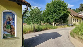Expose Einfamilienhaus mitten im Grünen!