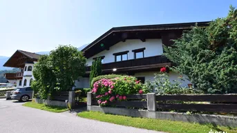 Expose Einfamilienhaus Flaurling - toller Garten - Ortsrand