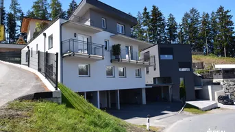 Expose Moderne Erstbezug-Wohnung in Tirol: 25.6 m² mit Balkon &amp; Parkplatz für nur € 175.500,-!