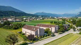 Expose Verkauf mit Wohnrecht, Sonnige 3- Zimmer-Terrassenwohnung in Hall zu verkaufen