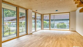Expose Geräumige 3- bis 4-Zimmer-Wohnung im Reihenhausstil