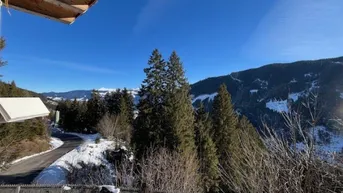 Expose Idyllisches Haus in Fügenberg: 146 m² mit traumhaftem Bergblick, großem Garten, Balkon &amp; Terrasse