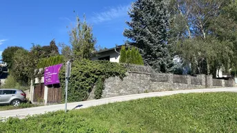 Expose 2-Zimmer-Dachgeschoßwohnung mit freier Aussicht