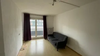 Expose Helle Garçonniere mit Balkon in beliebter Lage im Westen Innsbrucks – ideal für Singles, Paare oder als Investmen