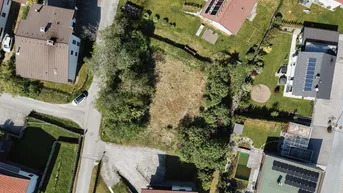Expose Ihr Platz zum Ankommen – Großzügiges Baugrundstück in Pflach/Oberletzen
