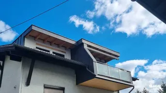 Expose Wohnen im Herzen Tirols: Traumhafte Dachgeschoß-Wohnung in Mils bei Hall wartet auf Sie!