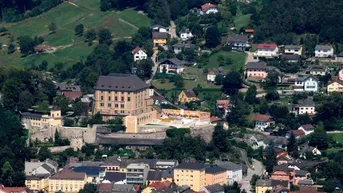 Expose STEYREGG- PERSONAL ODER MITARBEITERHAUS