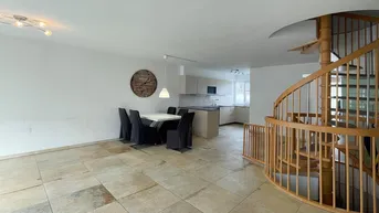 Expose Objekt Nr.: KÖSS1000 - KÖSSEN - PREISREDUKTION - TOP PREIS - Wunderschöne Haushälfte mit traumhaften Panoramablick