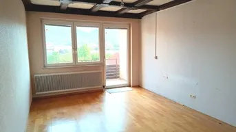 Expose HELLE FAMILIENTAUGLICHE DACHGESCHOSS-WOHNUNG MIT LOGGIA UND HERRLICHEM AUSBLICK ZU VERKAUFEN