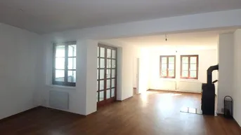 Expose Geräumige 2- Zimmer Wohnung in ruhiger Zentrumslage