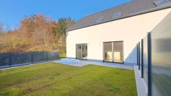 Expose NEUBAU! Hochwertige Doppelhaushälfte mit einem großen KELLER (54,61 m²) in Hart Bei Graz!