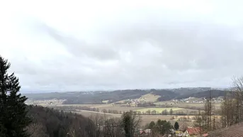 Expose Exklusives Chalet in St. Johann i. Saggautal-Eichberg – Traumlage mit Infinity-Pool und Panoramablick, Neubau