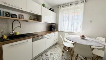 Expose Straßgang! Modernisierte Doppelhaushälfte mit 5 Zimmern, Garten &amp; Garage- Toplage!