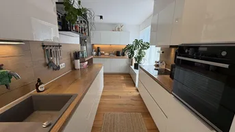 Expose Premstätten - Exklusives, Penthouse mit traumhafter uneinsichtiger 92 m² Terrasse und zwei überdachten Stellplätzen!