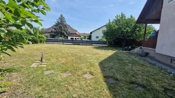 Expose MIETHAUS mit Vollkeller, Südterrasse, Garage und großem Garten