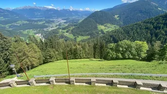 Expose Grundparzellen und Wald zu verkaufen