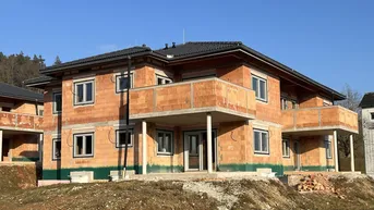 Expose Neubauwohnung mit toller Terrasse und Eigengarten